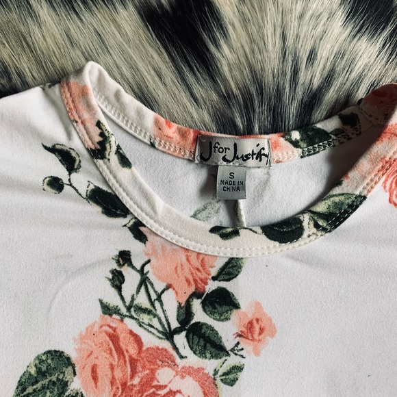 Summer Dress - Picture 2 of 5